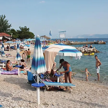 Gostinjska kuća Double 12305b