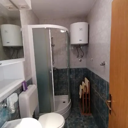 Gostinjska kuća Double 12305b