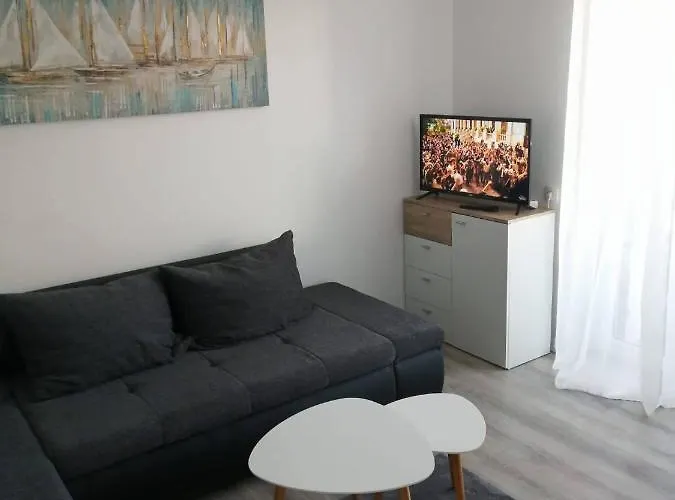 Double 12305b 게스트하우스